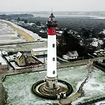 Normandie Sword Semesterpark *
